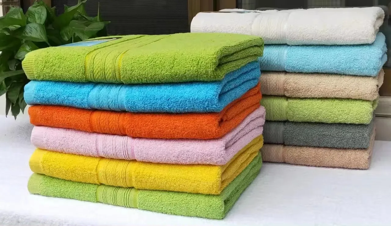 Ultra Soft absorbent and middle weight Cotton Bath Towels - Natural, luxurious Bath Towel Set - 4 Piece classical plain color