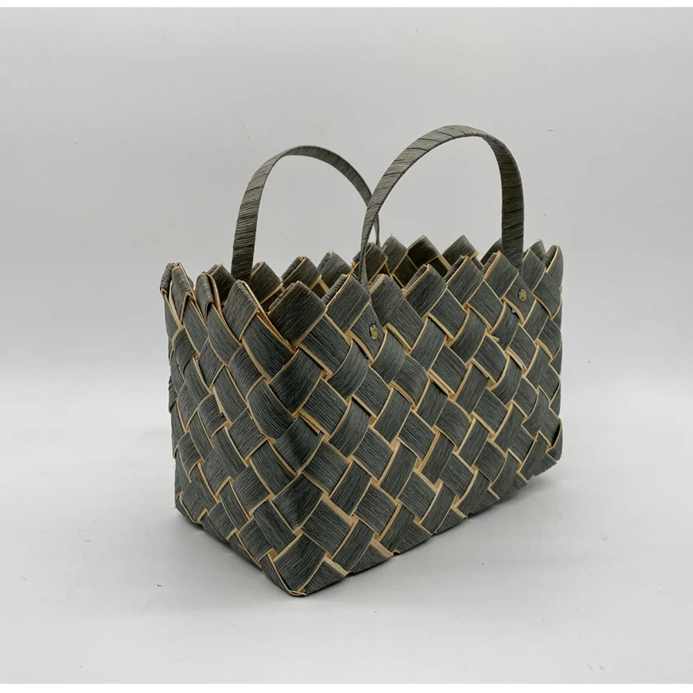 100% Handmade Willow Weaving Factory Sale Cutomizable Size Color Wicker Storage Baskets