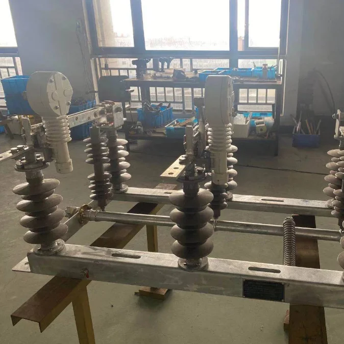 LBS FKW18-24kV 630A Outdoor pole mounted 3 pole three phase hand operating air load break switch