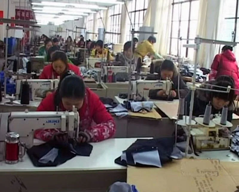 Fashionable mens dress shirt italian style long sleeve cotton/polyester white shirt