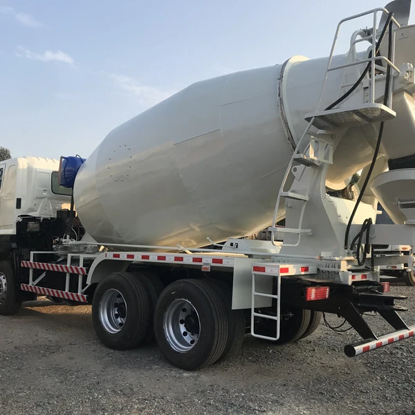 Hot Sale 2012 Year Used Zoomlion 10 CBM Concrete  Truck Mixer  Price