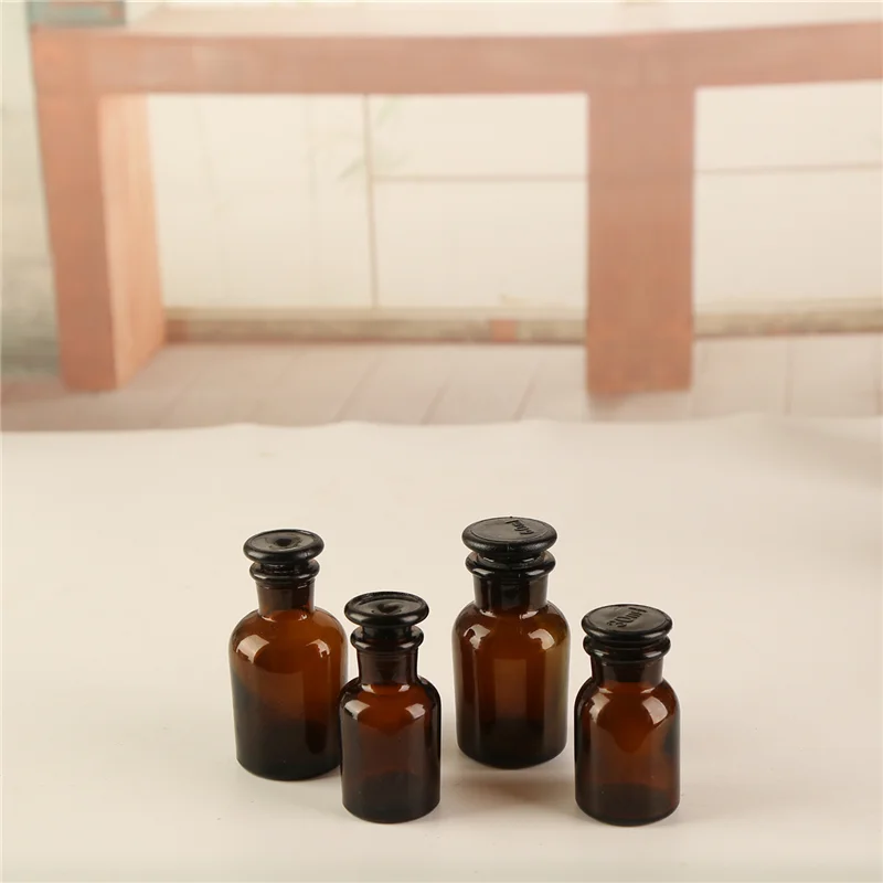 Wholesale Clear Amber Glass Apothecary Bottle Pharmacy Reagent Bottle With Glass Stopper