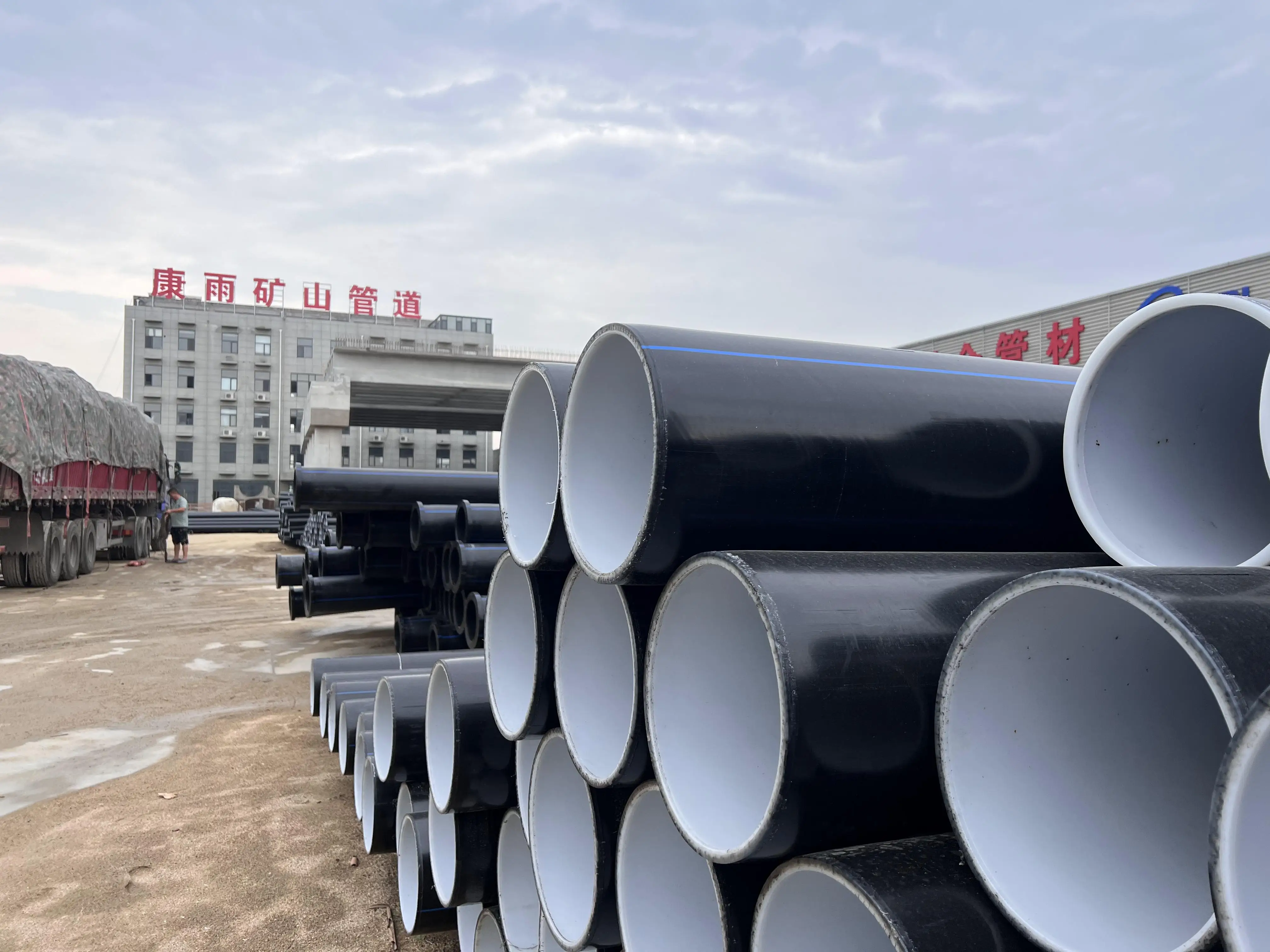 Труба Kangyu Полиэтиленовая гибкая труба HDPE для газовой ирригационной трубы черная дренажная трубка PE