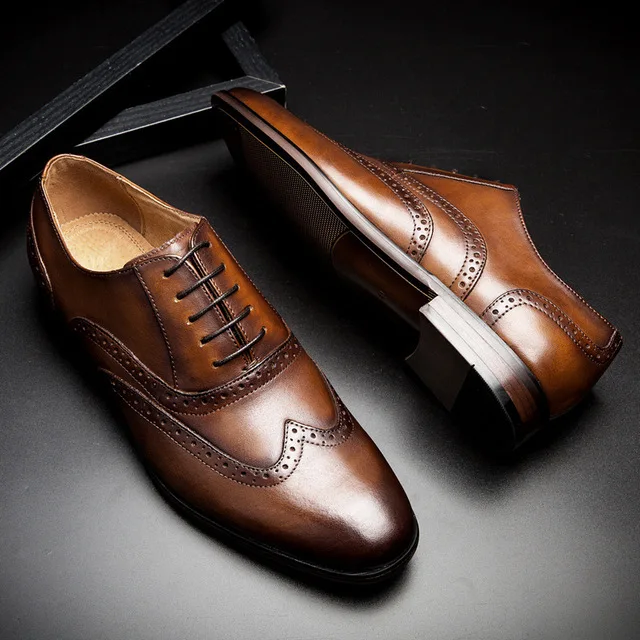 Classic  Luxury brand British Style Formal Shoes Men Dress  Leather Shoes Handmade Office Shoes