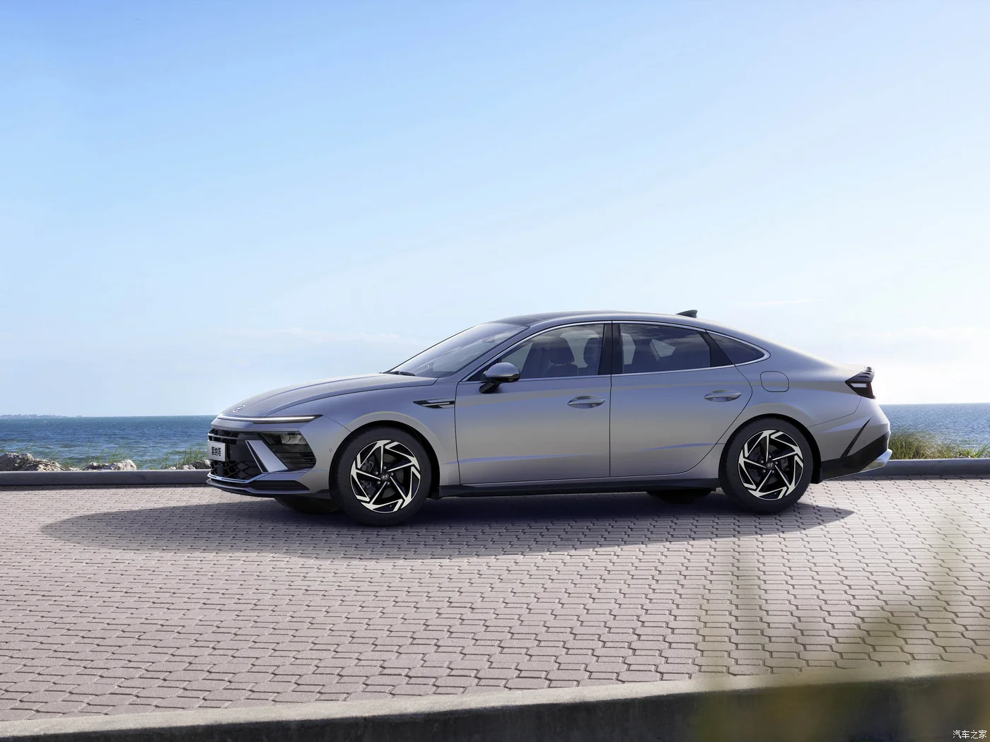 Lowest priced Hot sale sedan Adult Auto Gasoline Fuel vehicle new cars for H yundai sonata 2024 1.5T air deposit  New cars