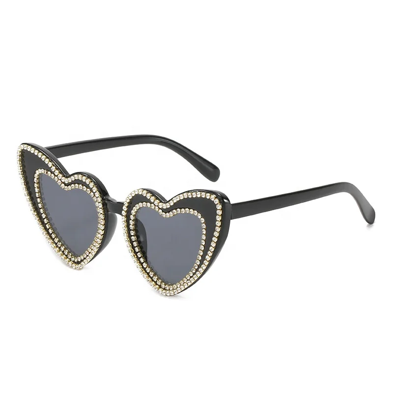 Boxun Wholesale Bling Rhinestone 2022 Uv400 Protection Cat Eye Black Women Heart Sunglasses