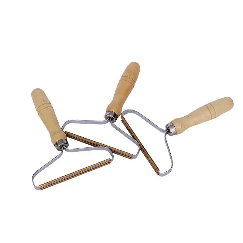 Hot Selling Manual Sofa Clothes Cleaning Lint Brush Fuzz Fabric Shaver Brush Pet Hair Remover