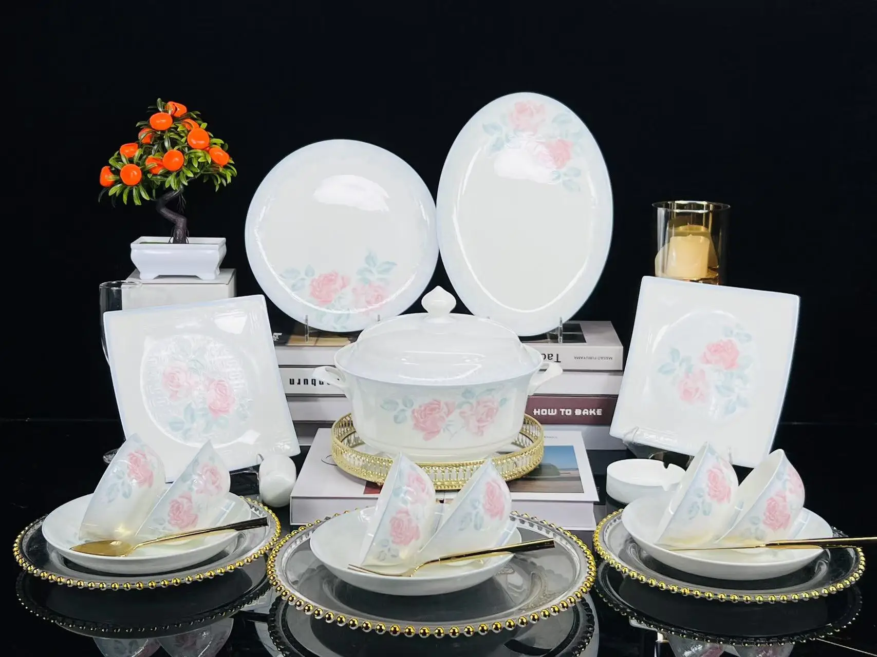 Фарфоровый обеденный