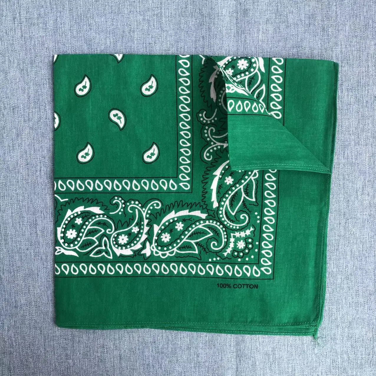 100% Cotton Bandanna Paisley Bandana multifunction Headband, Head Wrap, Scarf, scrunchies Neckerchief Handkerchief bandana