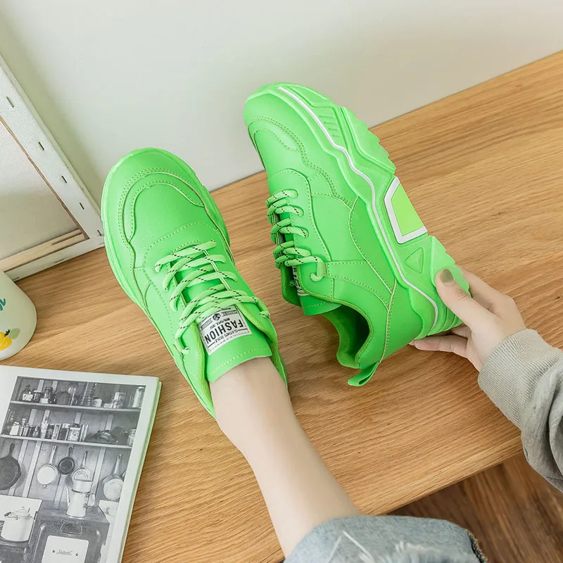 2019 Stylish thick-soled comfortable lace up breathable women green casual sneakers shoes