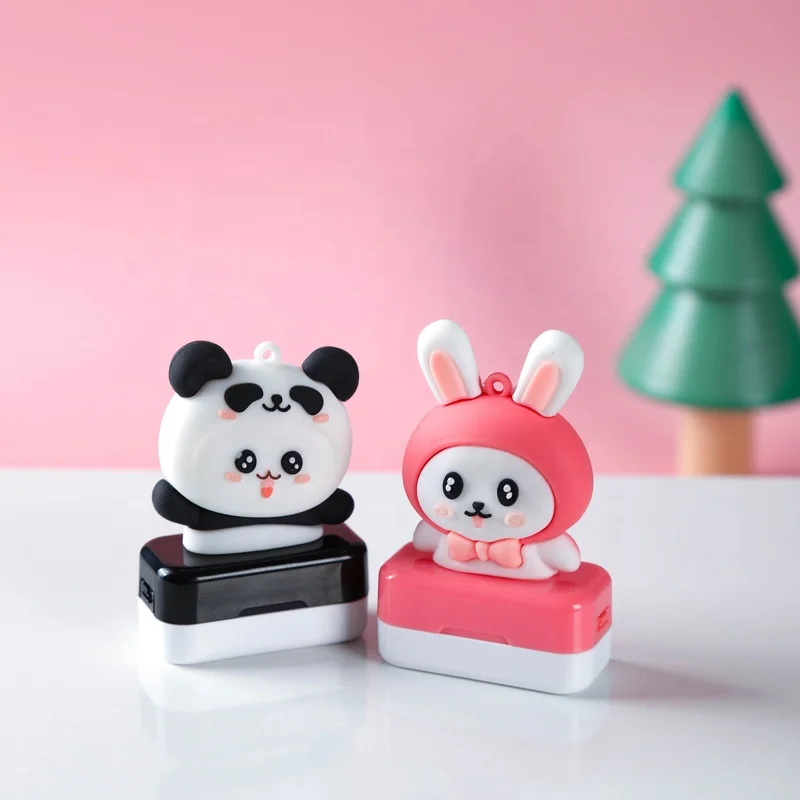 2022 New Arrival Cute Animal Design Fabric Ink Signature Self-inking  Baby Name Stamp Kids Clothing Name Stamps