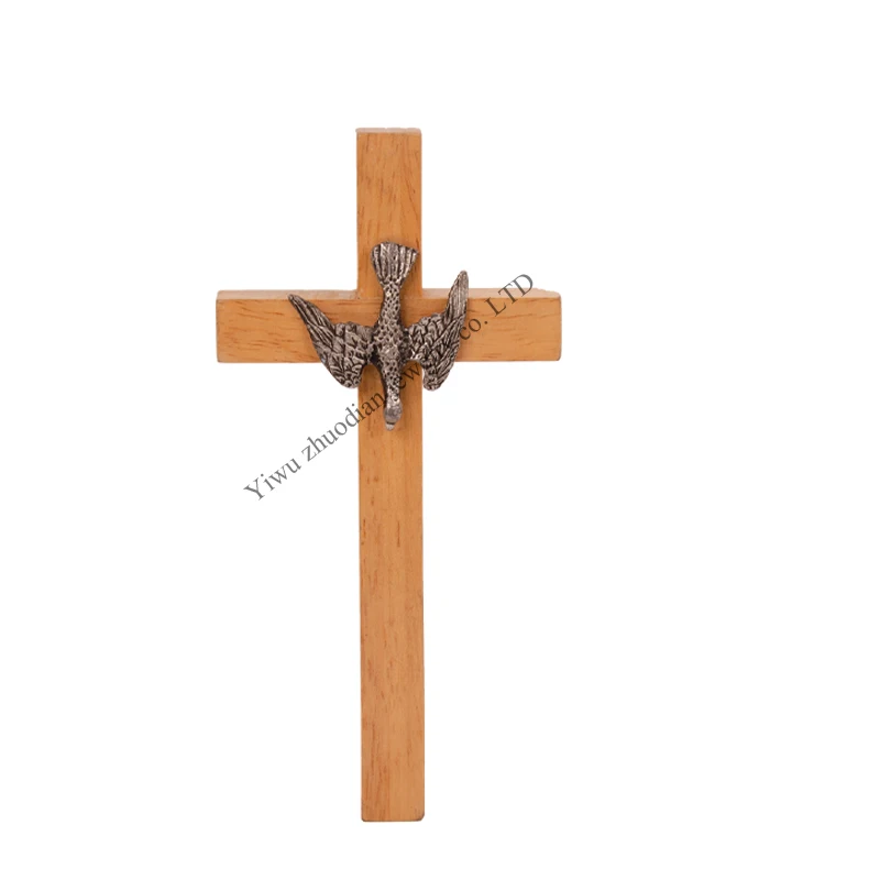 Yiwu zhuodian transparent varnish natural rubber wooden cross Jesus statue wall