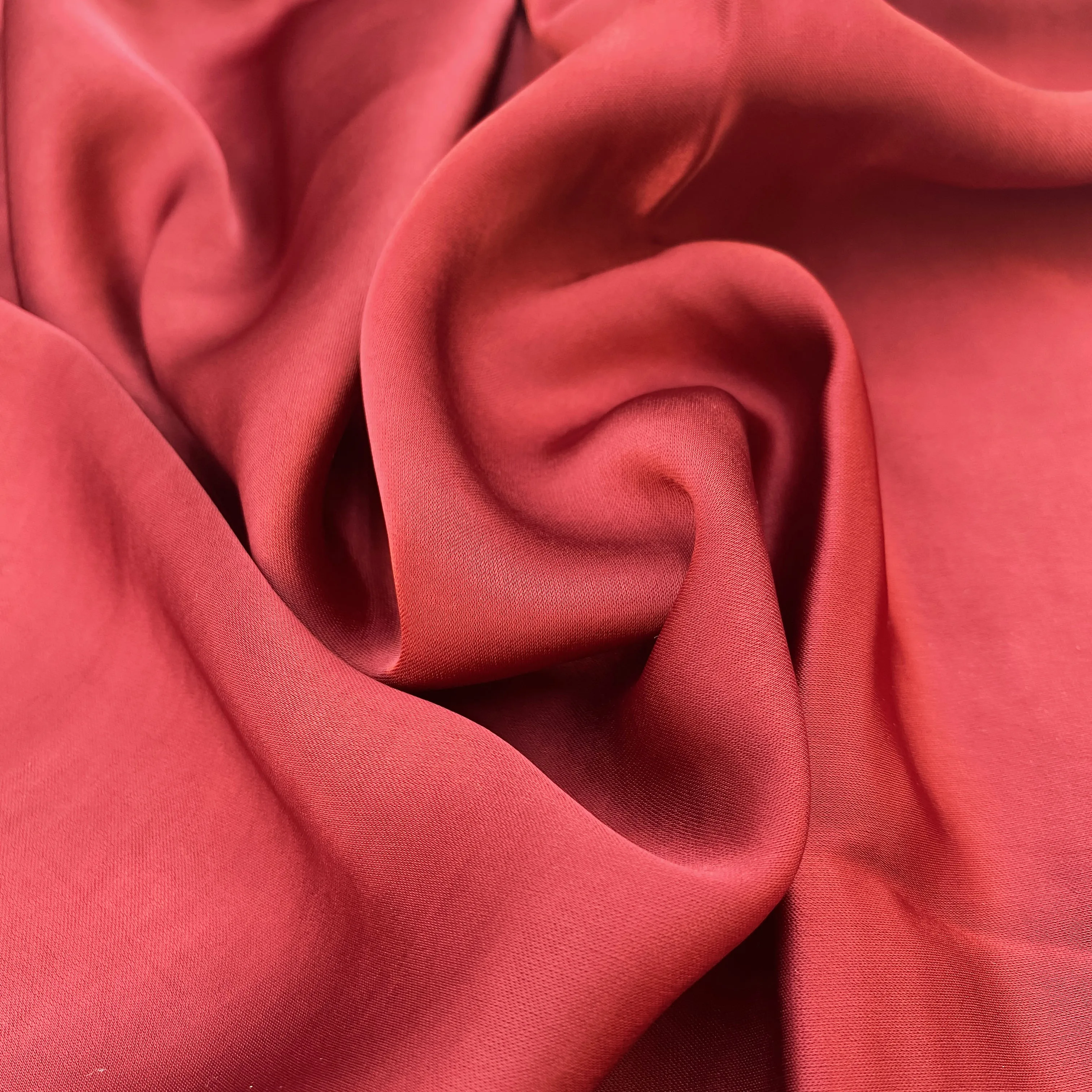 custom Stretch 100% Recycled Polyester 188G Double Sided Silk Satin Cloth Price Per Meter  Satin Silk Fabric For Pajamas