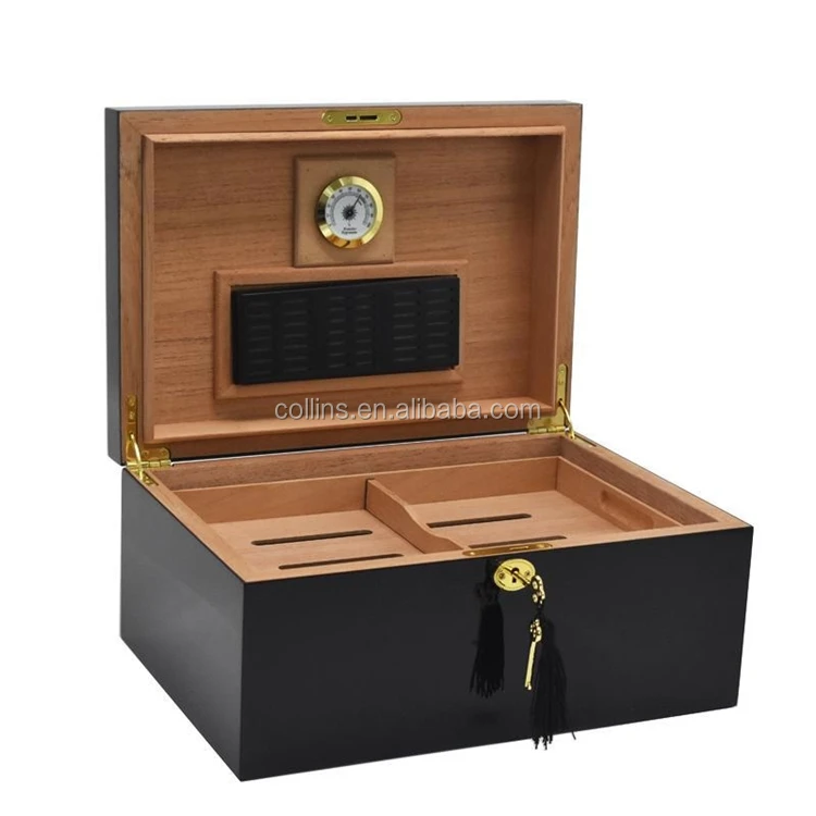 Custom high glossy cedar wooden cabinet handmade carbon fiber cigar humidor box