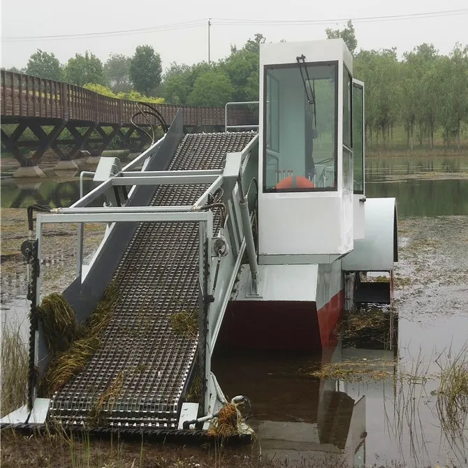 Diesel Engine Powerful Full Automatic Aquatic Weed Harvester garbage skimmer with 5000m2/h cleaning capacity