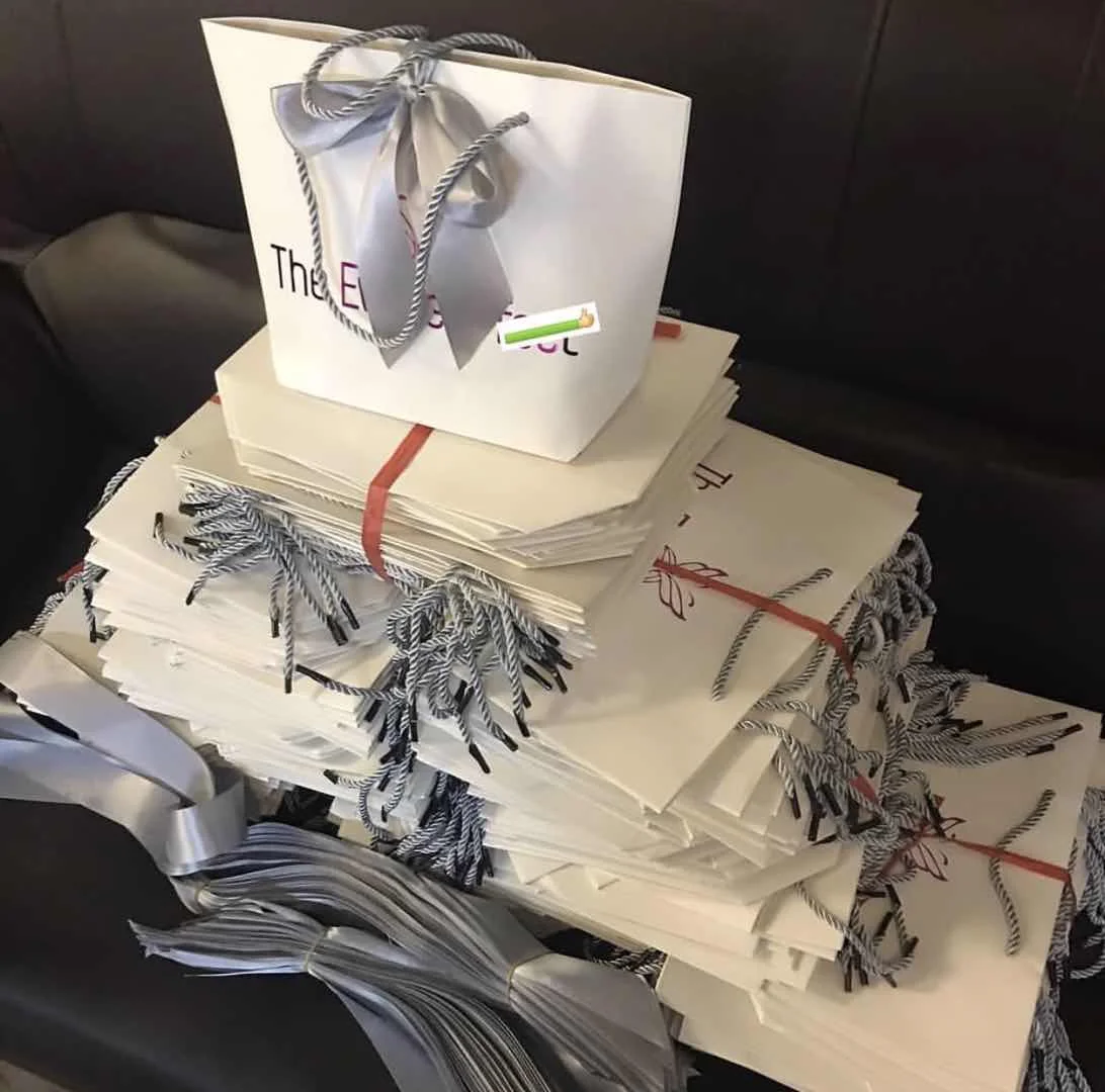 wholesale hair packaging boxes pillow hair bags hair extension bag with custom logo