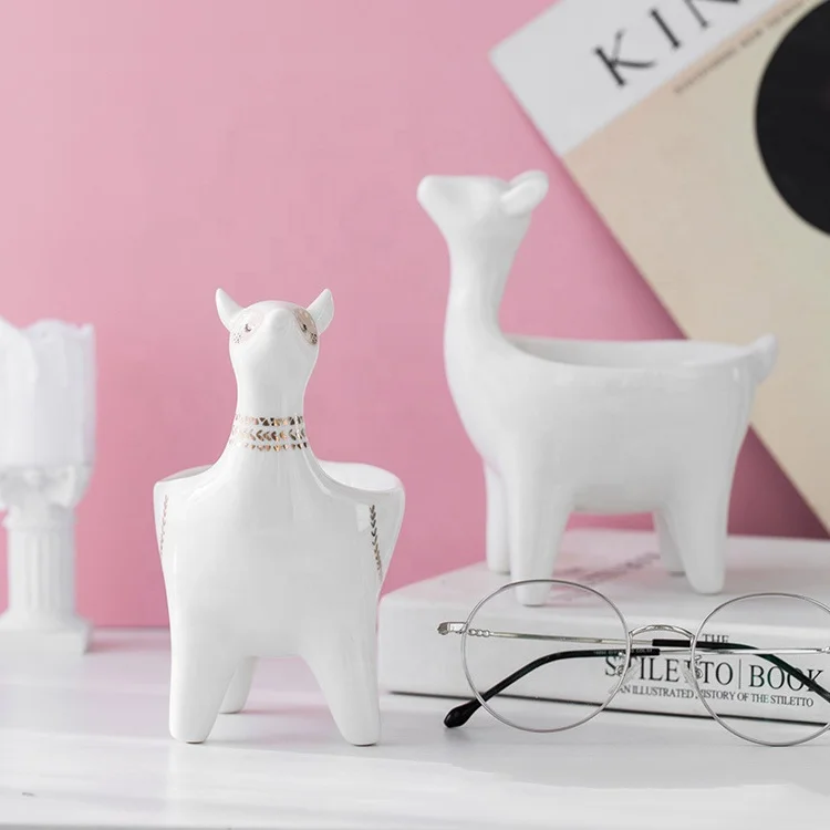 Creative Desktop Candy Storage Decoration Ceramic Alpaca Jewelry Box Ceramic Jewelry Entrance Sundry Storage Tray Candy Bowl
