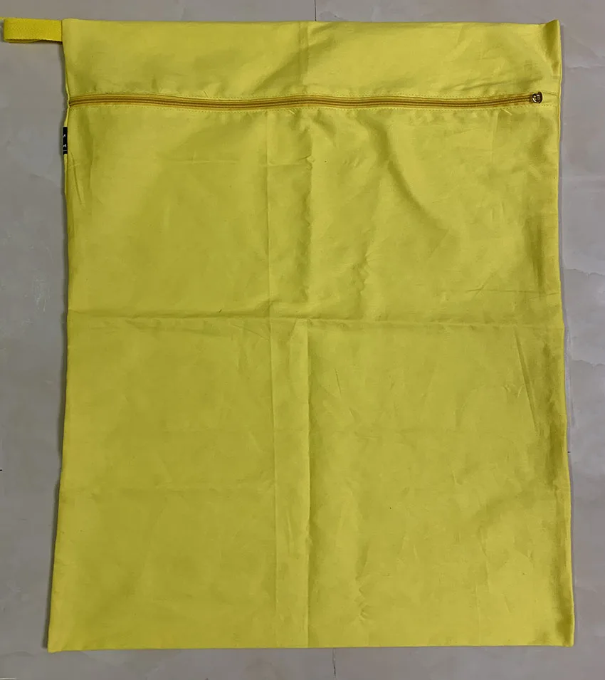 Pet Laundry Bag, Yellow Filters Pet Hair Petwear Wash Bag for Washing Machine with YKK Zip for Pet Bedding Blankets Towels