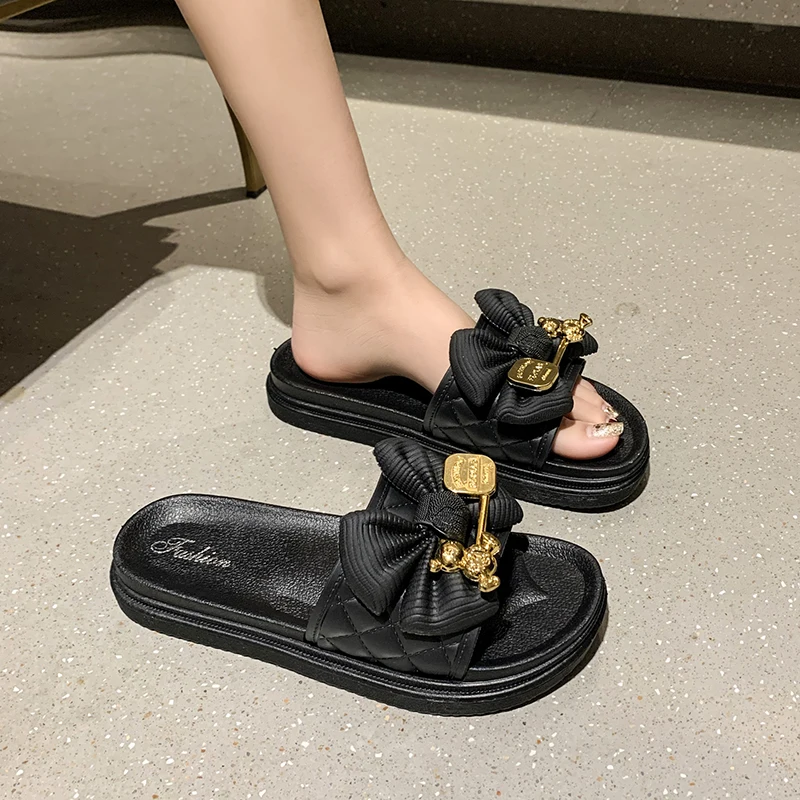 High quality PVC Women Sandals outdoor fashion Slides Slippers For Ladies Women Flat Sandals with best service and low price