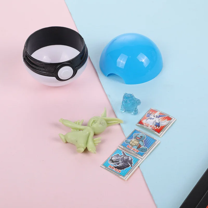 Wholesale Capsule Toys 5 cm Plastic Pokemon Ball With Pokemon Figure Toy