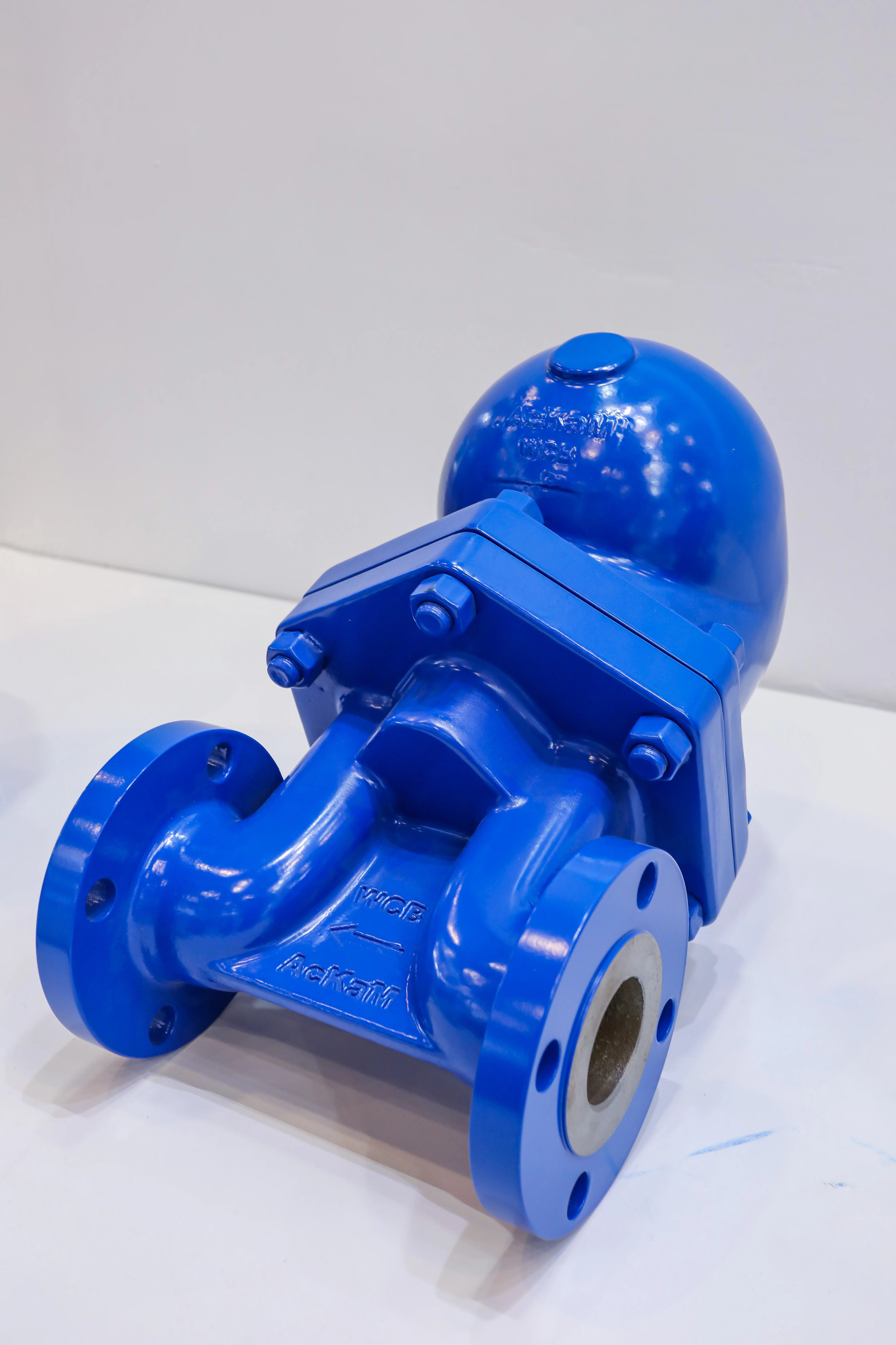 Chinese manufacturer carbon steel AFT type flange end double seat lever ball float steam trap valve