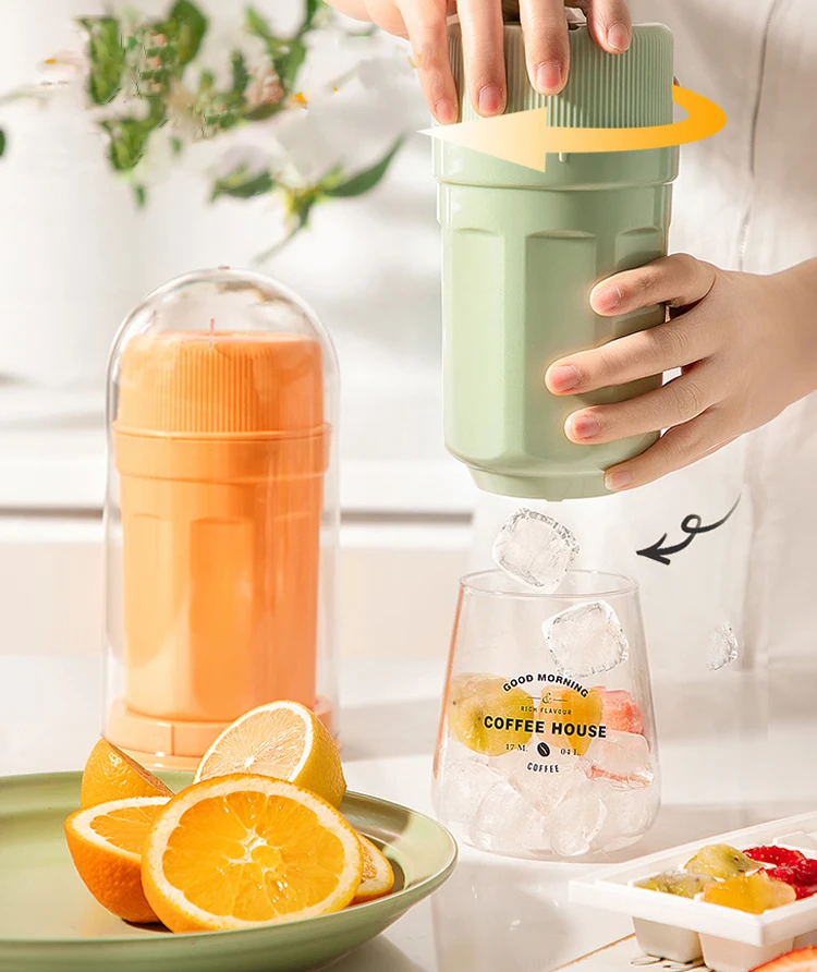 New Launched Eco Plastic Rotating Ice Cup Individual Ice Tray Model Rotate to Make Ice Cubes