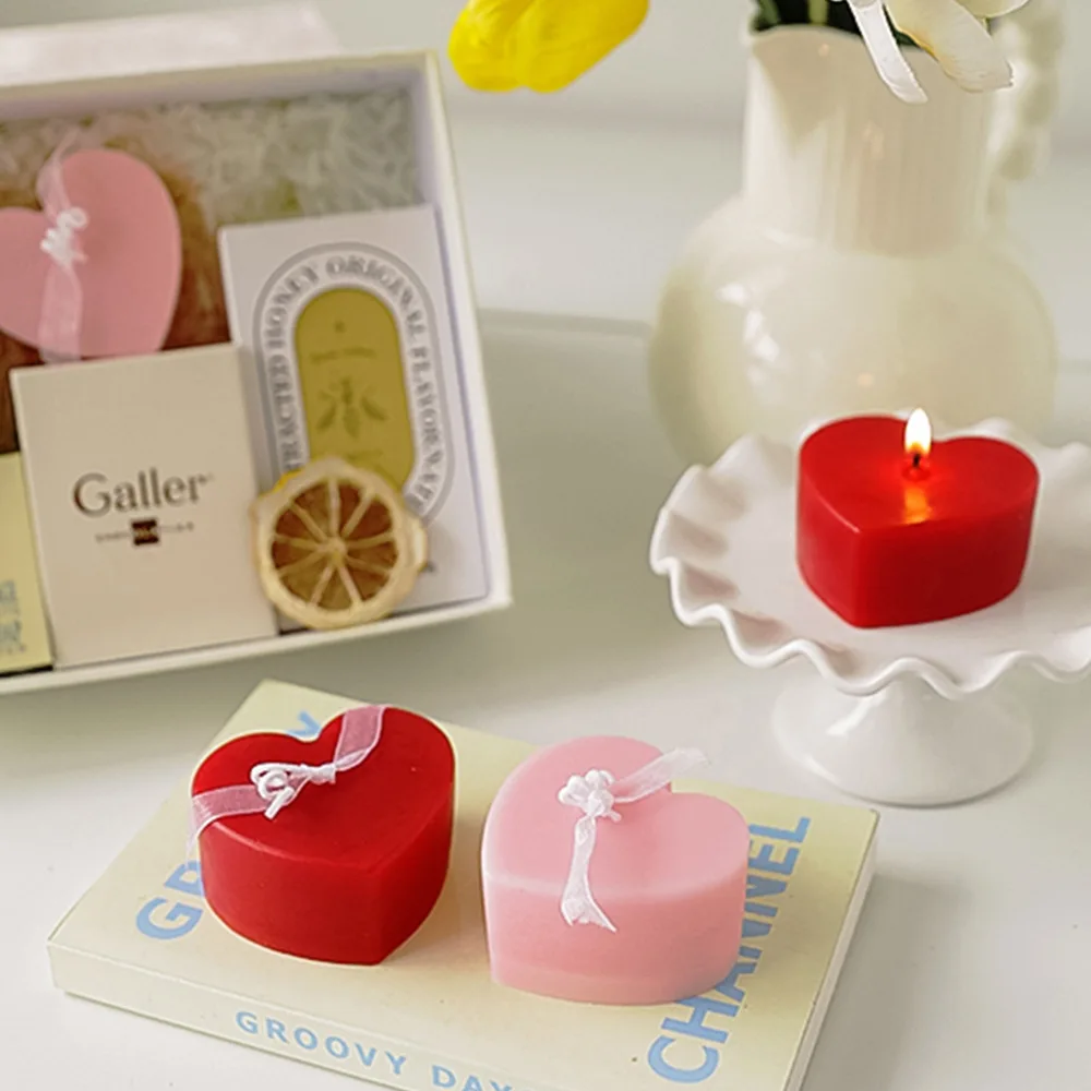 Red Love Heart Shape Valentine Gift Soy Wax Scented Candles For Wedding Decoration
