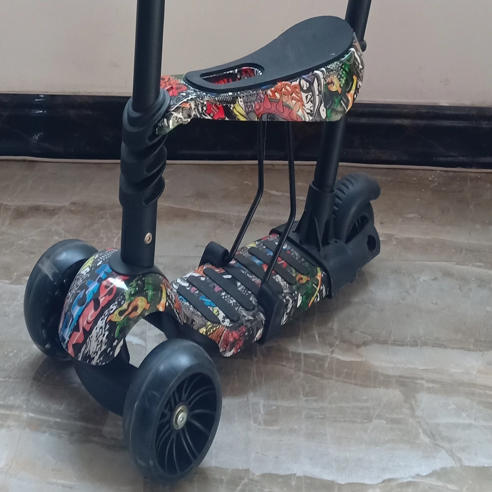 China factory sale cheap kids mini scooter with  seat  wholesale 3 wheels scooter for children