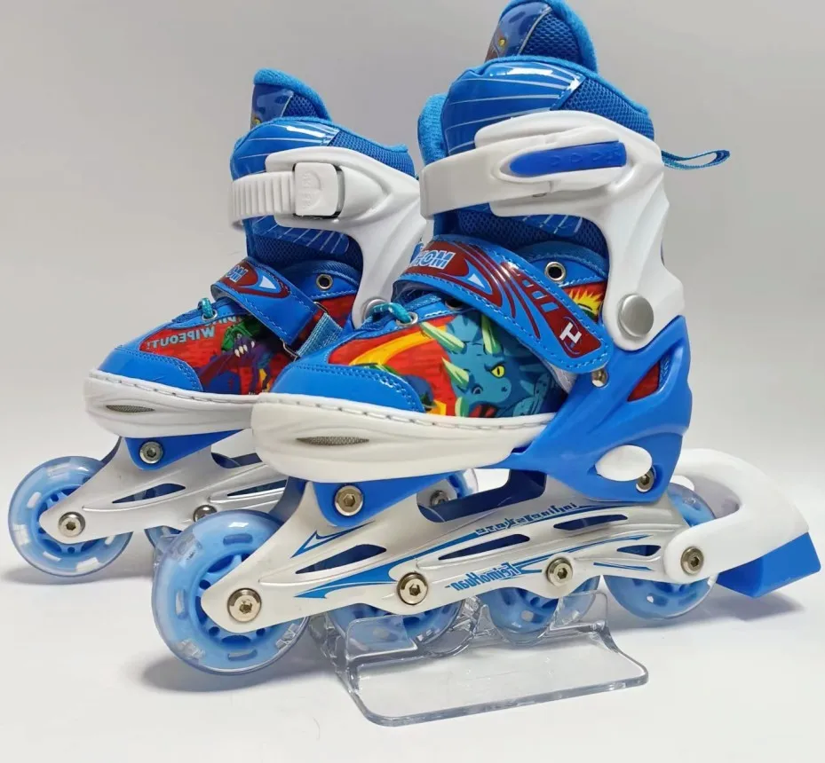 Low Price Kick Speed Roller Skate Shoes For Kids With A Set Helmet Protectors