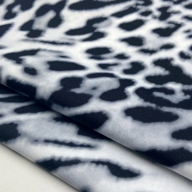 4 way stretch 89% nylon 11% spandex knitted custom leopard print 270GSM jersey sports yoga fabric for leggings