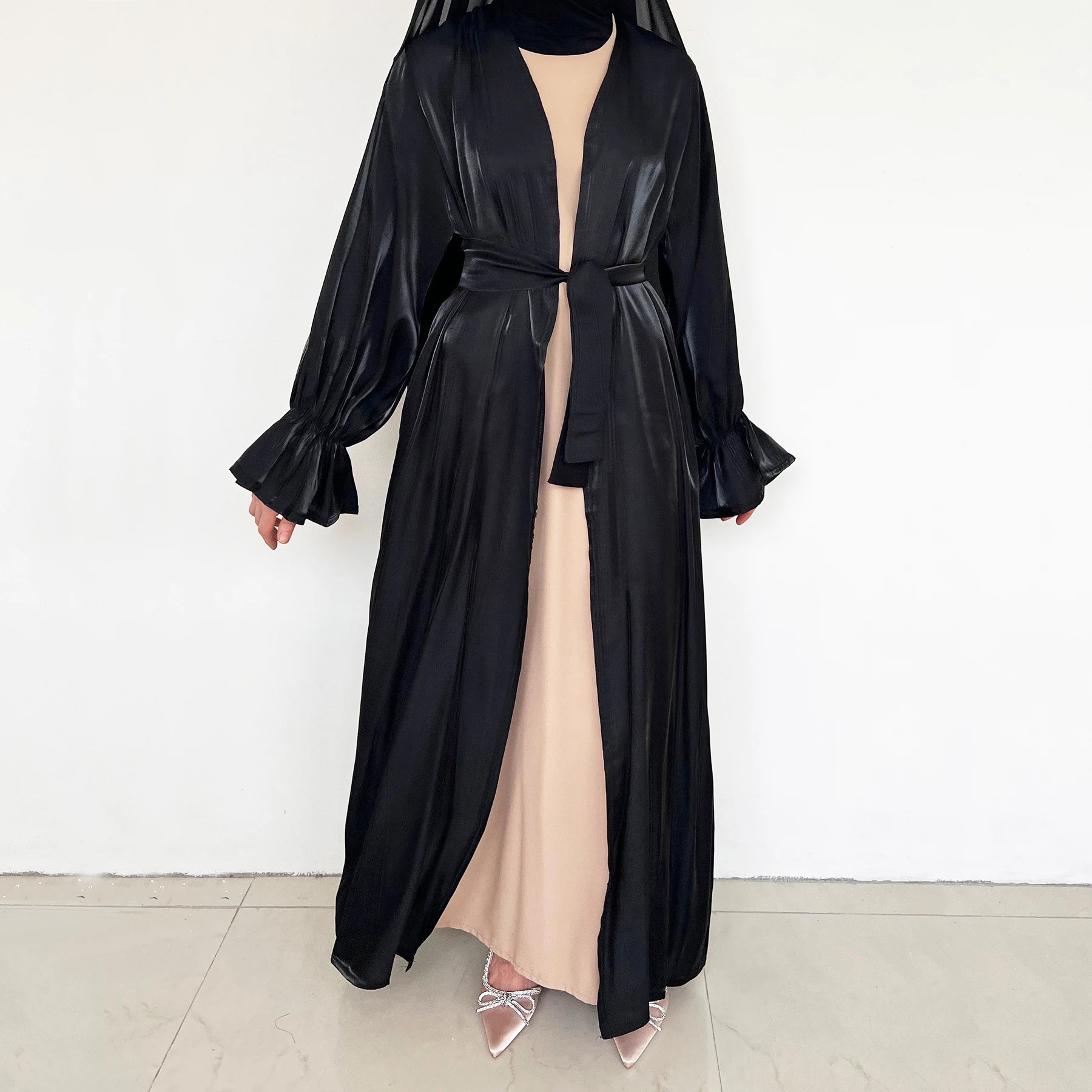 Luxury Arab Shiny Black Silk Abaya Designs Saudi Arabia Black Silk Abaya Dress News Islamic Clothing China 2024