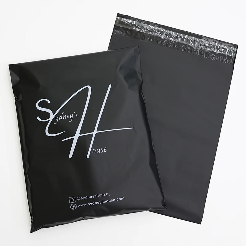 Custom 100% Recycled Self Sealing Shirt Packaging Matte Black Poly Compostable Mailer Courier Bag