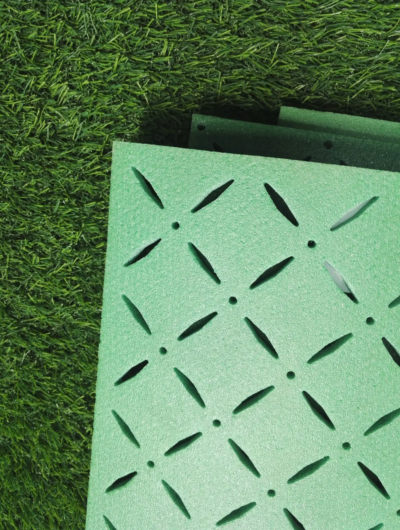 meisen soft eco-friendly rubber pad XPE shock pad for outdoor playground soccer field 10mm  artificial grass underlay mat