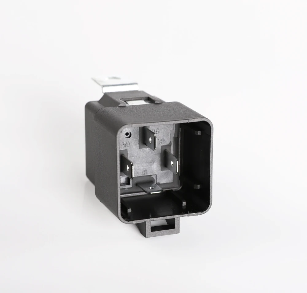 SPDT 5 Pins Waterproof auto relay 12V 40A Heavy Duty Relay Kit and Harness Set For Automotive Car