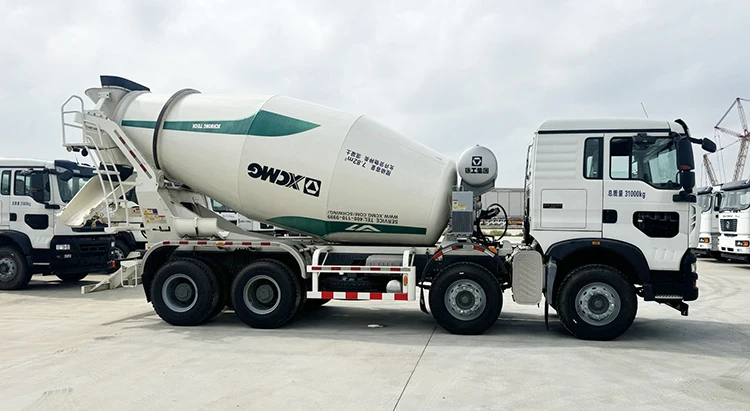 XCMG Official G4804 Truck Cement Mixer Used 12m3 Concrete Pump Mixer Truck Price for Sale