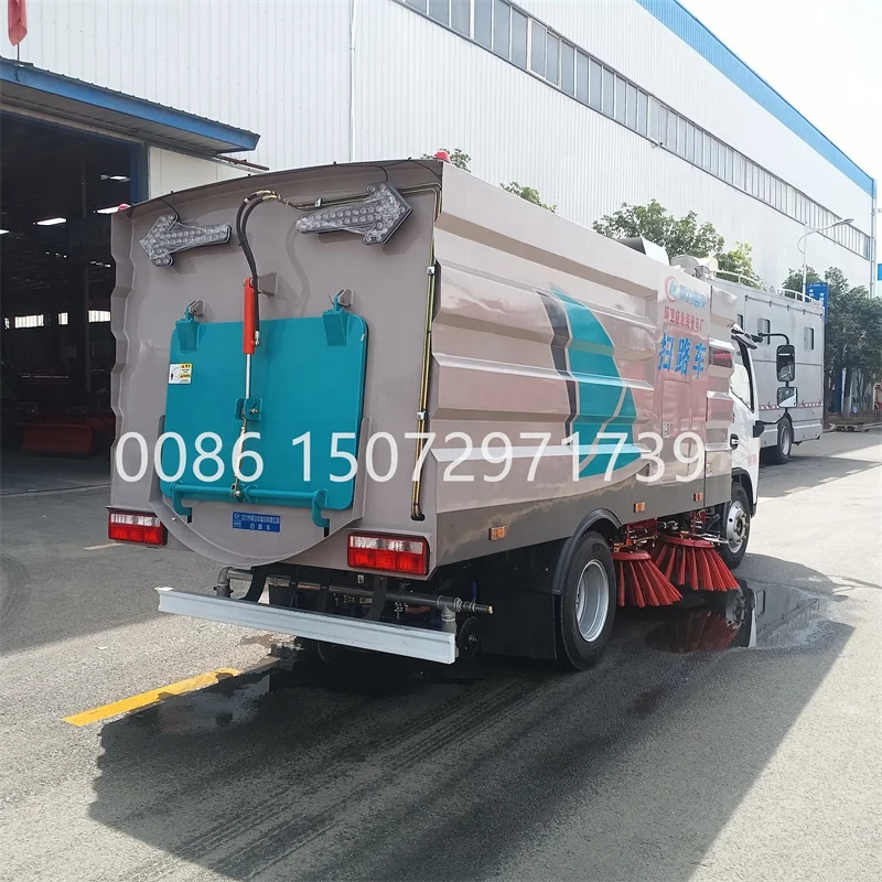 Qualified dongfeng road cleaning truck 4*2 city road cleaning sweeper Trucks 9 cbm road sweeper with 4 brushes