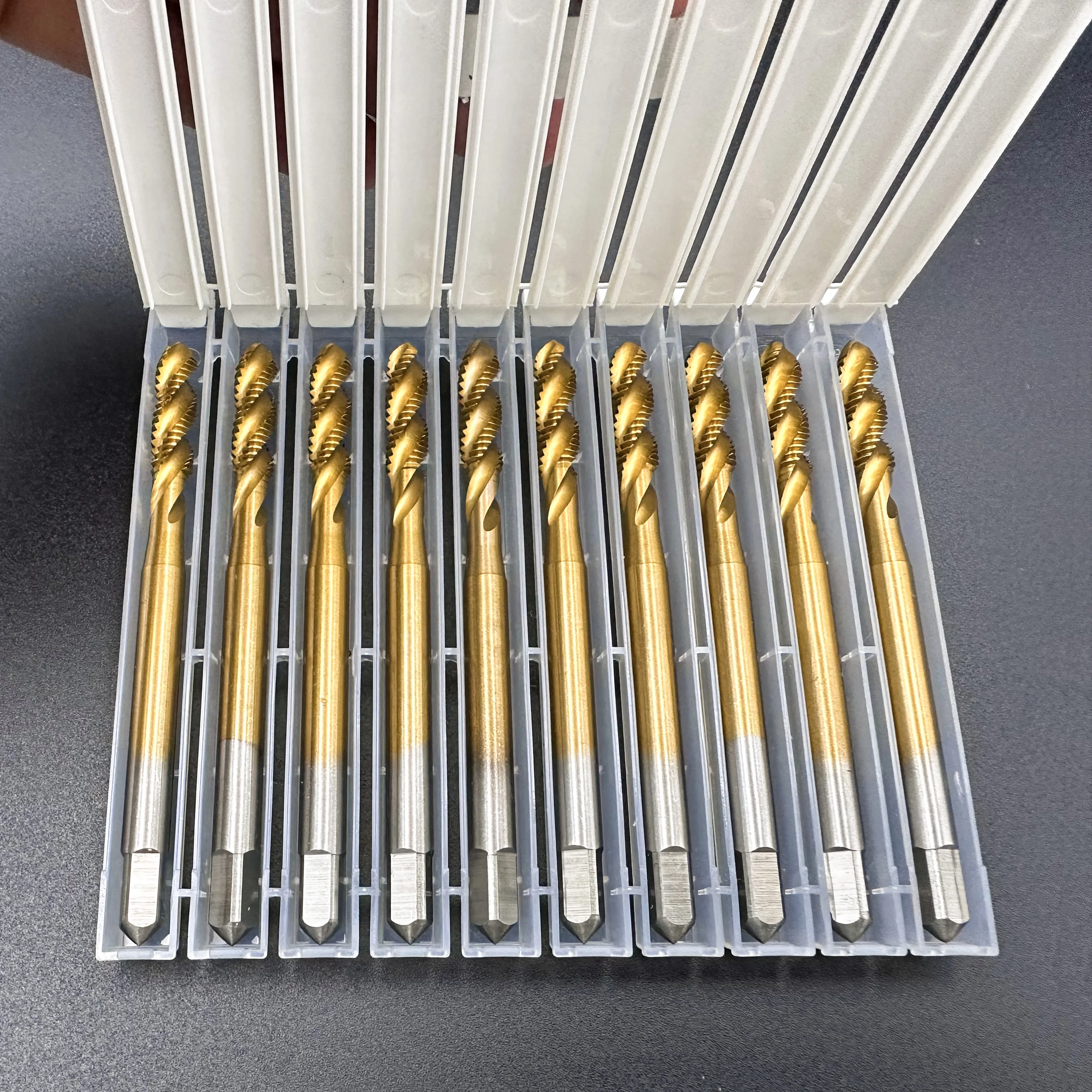 High Quality HSS Cutting Tool Spiral Flute Machine Taps for Threading