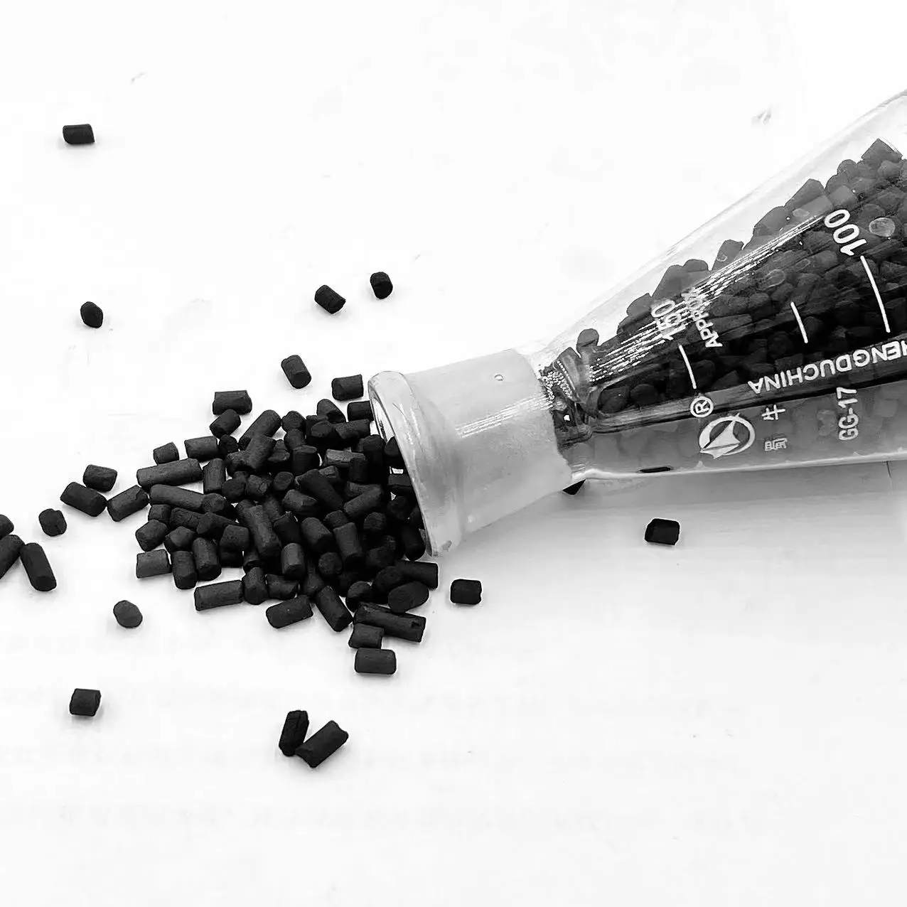 Wastewater spray paint room exhaust gas treatment desiccant moisture-proof activated carbon imports