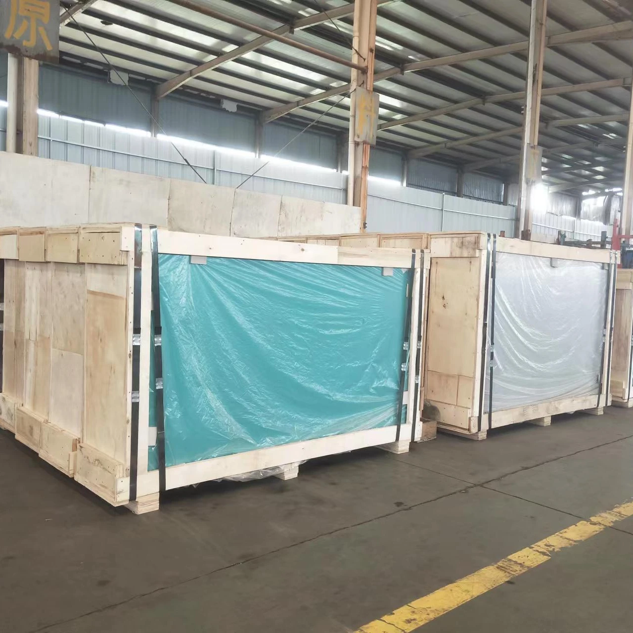 China factory high quality 3mm mirror cuattable tempered mirror glass toughened mirror glass