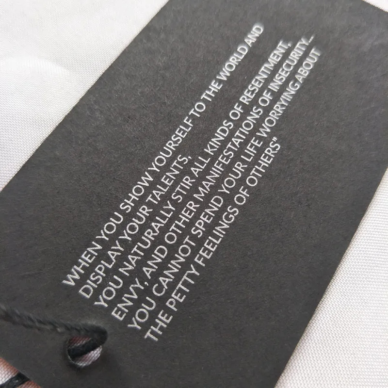 New Arrival Clothing Tag Design Cardboard Hangtag Clothing Taggs Labels Die Cut Paper Clothing Tag Hangtag With Custom Logo