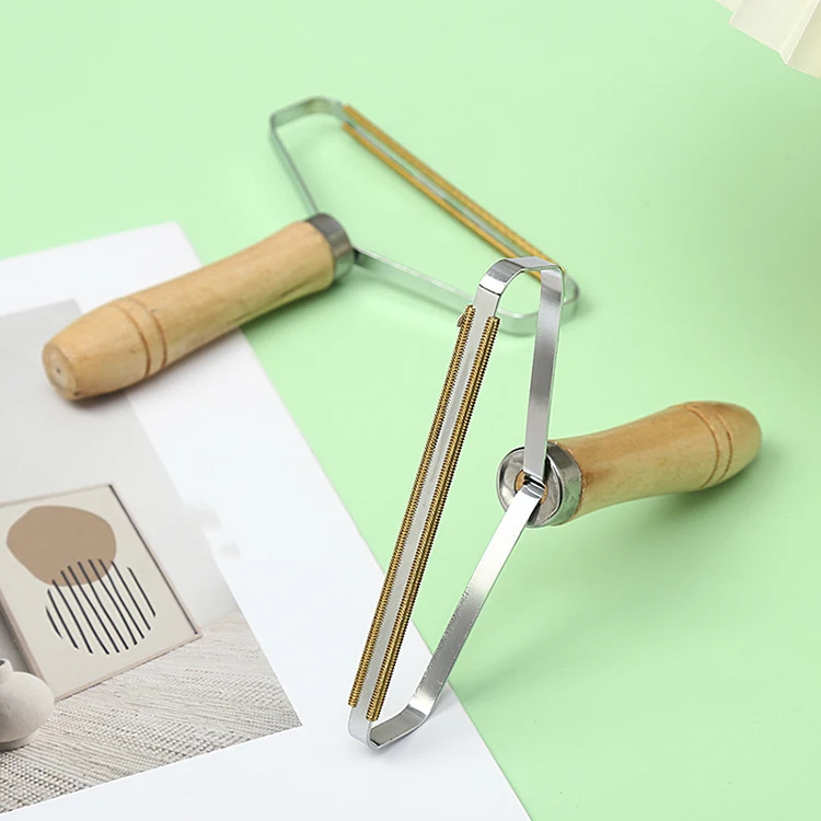 K & B wholesale Double Side wooden handle Fluff Lint Remover Fabric Shaver