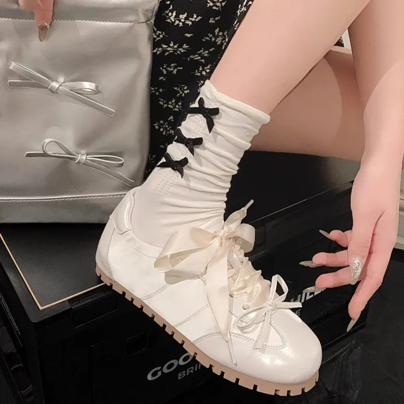 New Design Custom Logo Ladies Casual Sneakers Ballet Style Lace Up Light Weight PU Leather Women Flat Sneakers