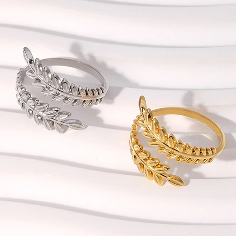 Fashion Classic Gold Plated Leaf Shaped Stainless Steel Ring Wholesale Do Not Fade Open Adjustable Leaf Ring For Women