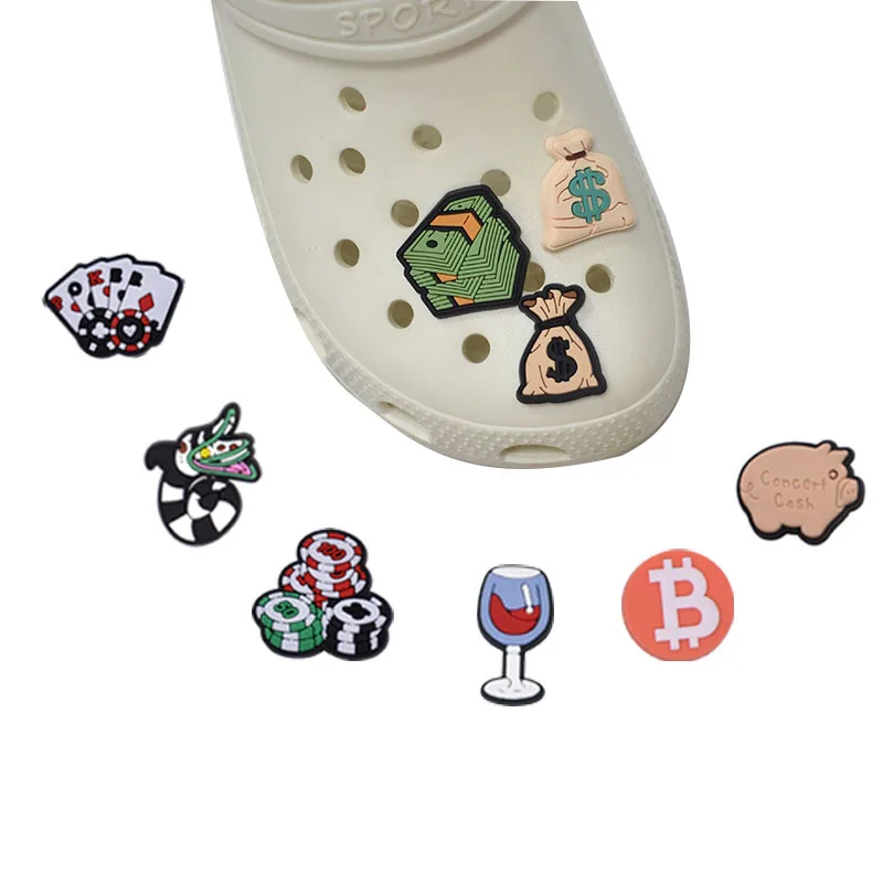 Gambling Shoe Charms Poker Game Card Clog Shoe Charms  Las Vegas Gambling Shoe Decoration Party Gifts for Boys Girls Women Men