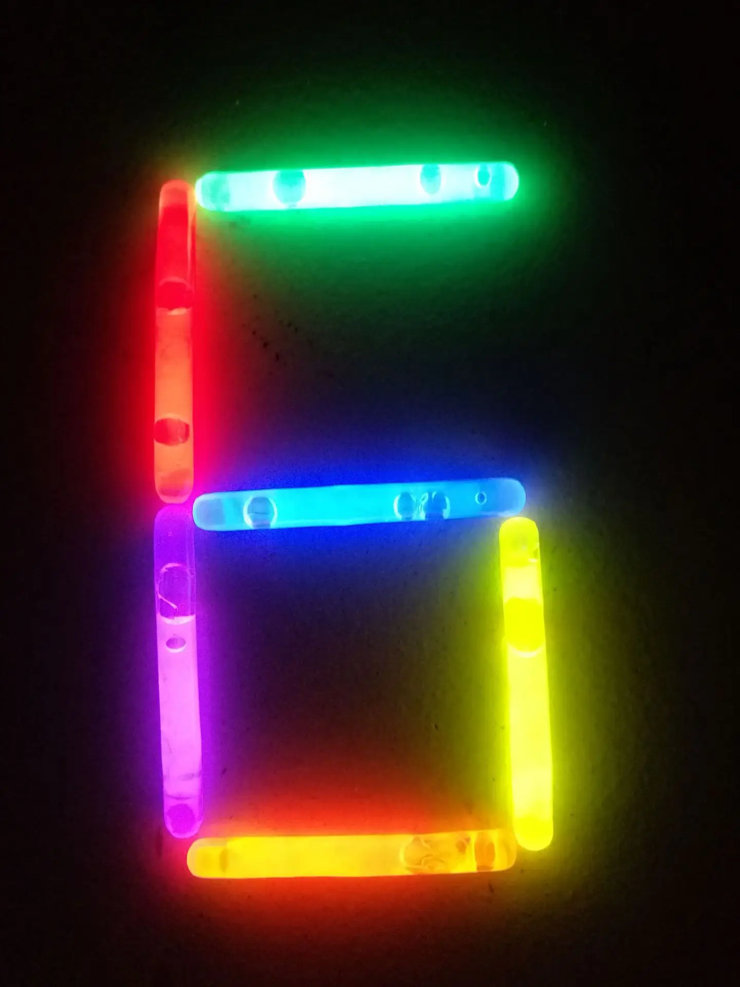 1.5-Inch Fluorescent Fish Float Factory Direct Supply Disposable Liquid Mini Glow Light Sticks Night Fishing Luminous Float