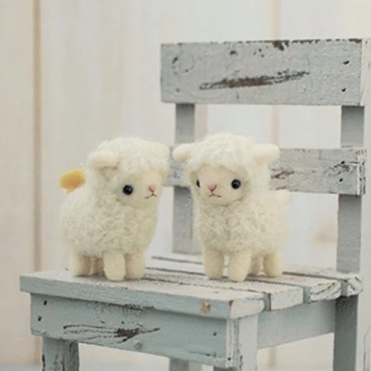 
Different Type Realistic Premium Felt Knitting Yarn Wool For Wholesale 