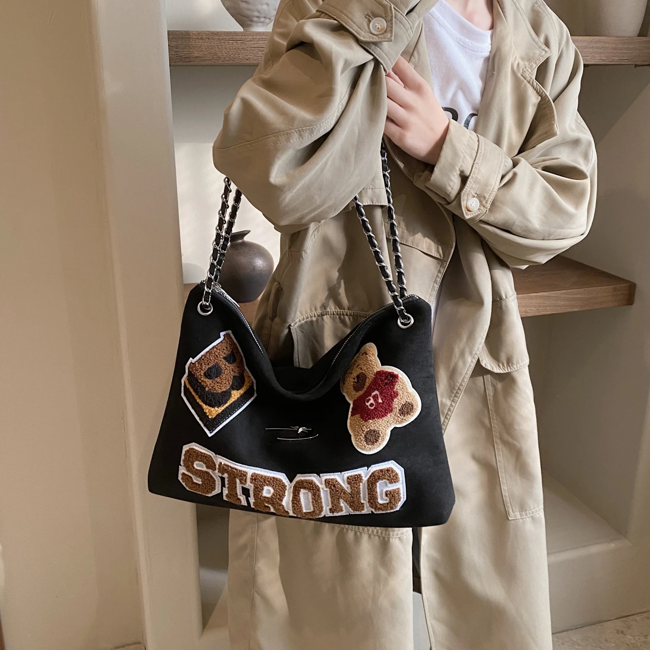 High quality commuter large capacity 2023 autumn/winter new suede vintage armpit niche all-in-one shoulder Tote bag