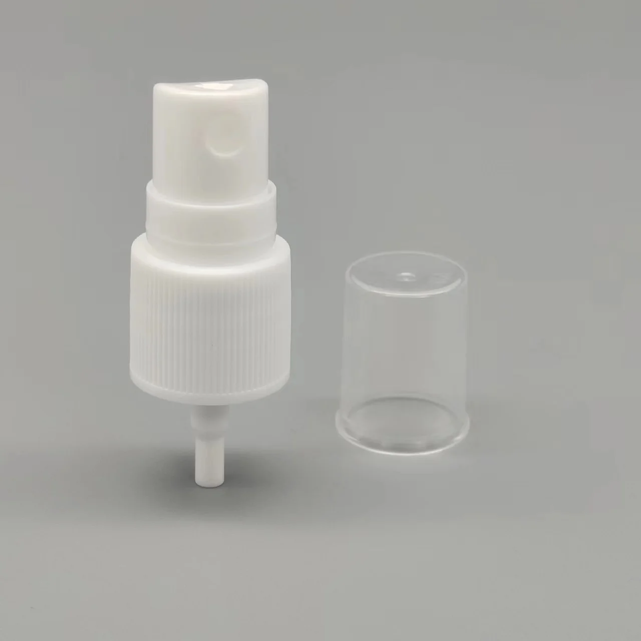 Hight Quality 18 415 sprayer plastic screw nozzle smooth atomizing white black 18mm fine mist spray