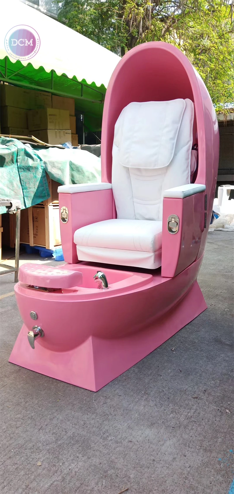 eggshell fish spa tank and sofa lay down electric massage manicure pedicure chair for salon foot joy