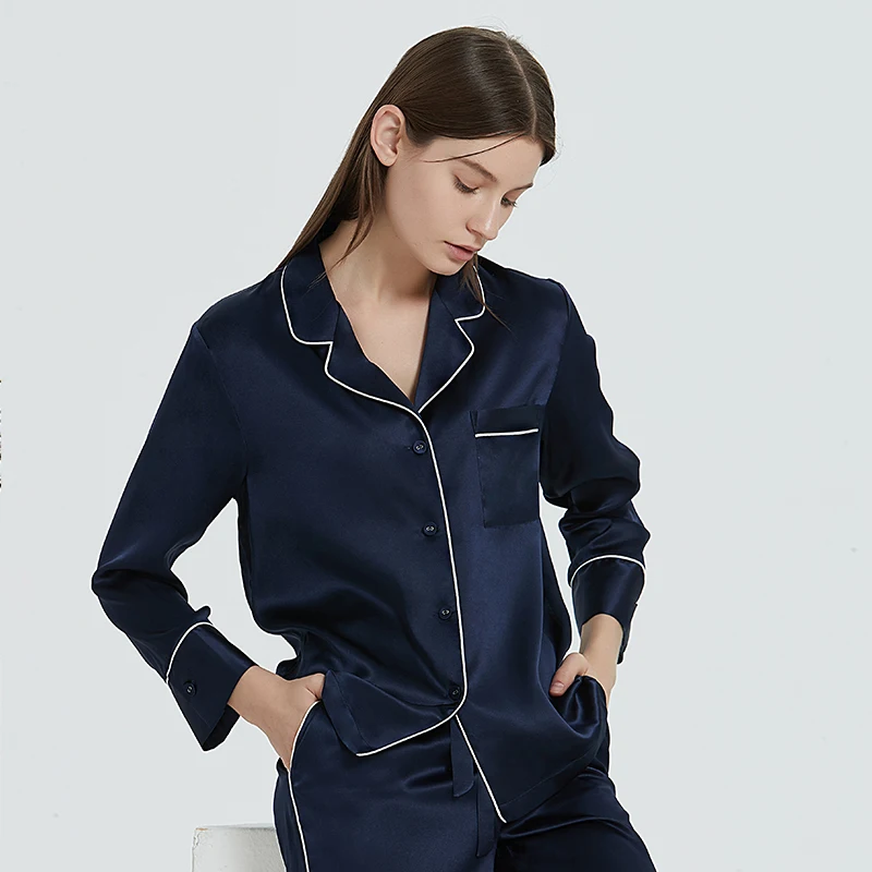 
Custom Satin Silk Sleep Wear 100% Pure Silk Pyjamas Set Women Silk Pajamas with long sleeves and long pants For Skin Hair 